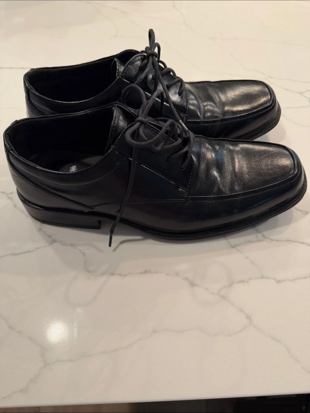 Stafford Black Leather Lace-Up Derby Shoes